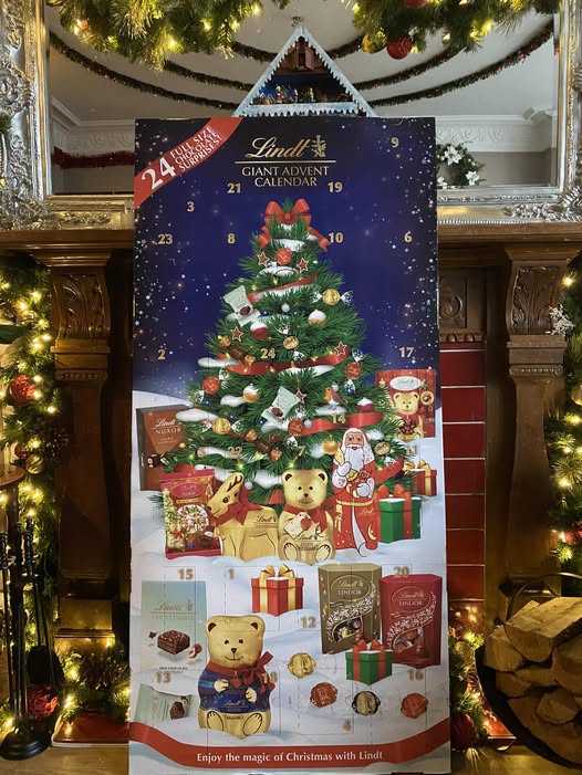 Giant Lindt™ Chocolate Advent Calendar 🎁🍫